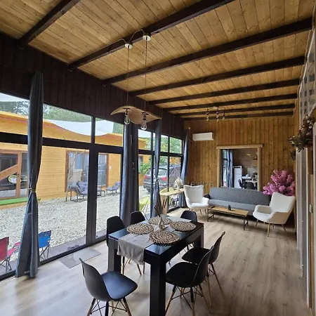キャンプ場 Forest Waves Bungalo - къмпинг Созопол Еко